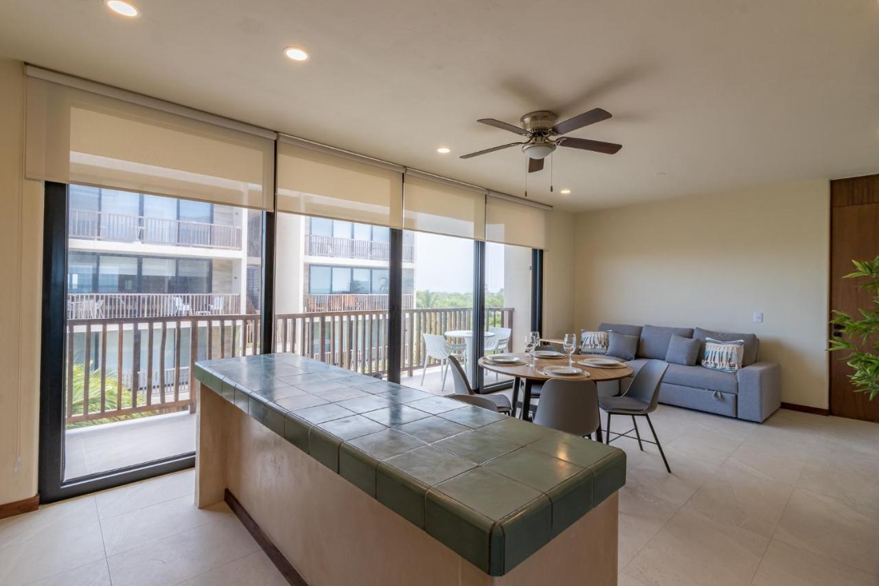 Ocean View 2 Bedroom Apartment In Punta Cocos - D201 홀박스아일랜드 외부 사진
