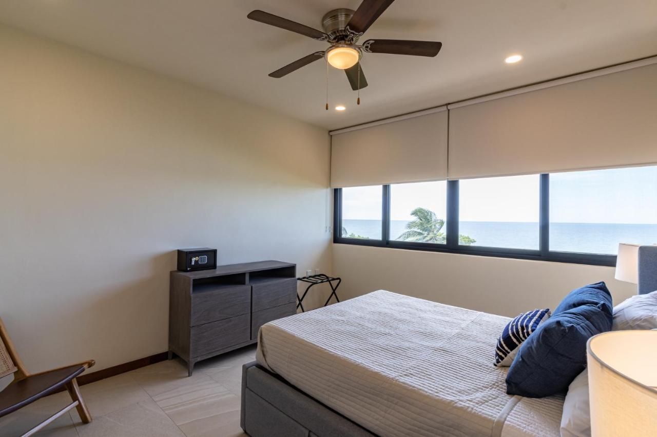 Ocean View 2 Bedroom Apartment In Punta Cocos - D201 홀박스아일랜드 외부 사진