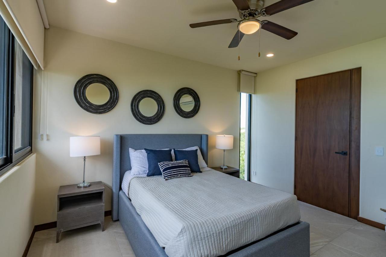 Ocean View 2 Bedroom Apartment In Punta Cocos - D201 홀박스아일랜드 외부 사진